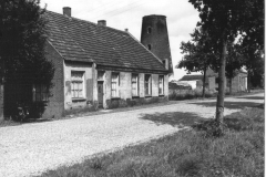 Datering 1970. Molen vd Bosch.