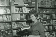 Datering 1964. Berhteke van den Hoogen