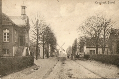 Datering 1930. Kerkstraat.